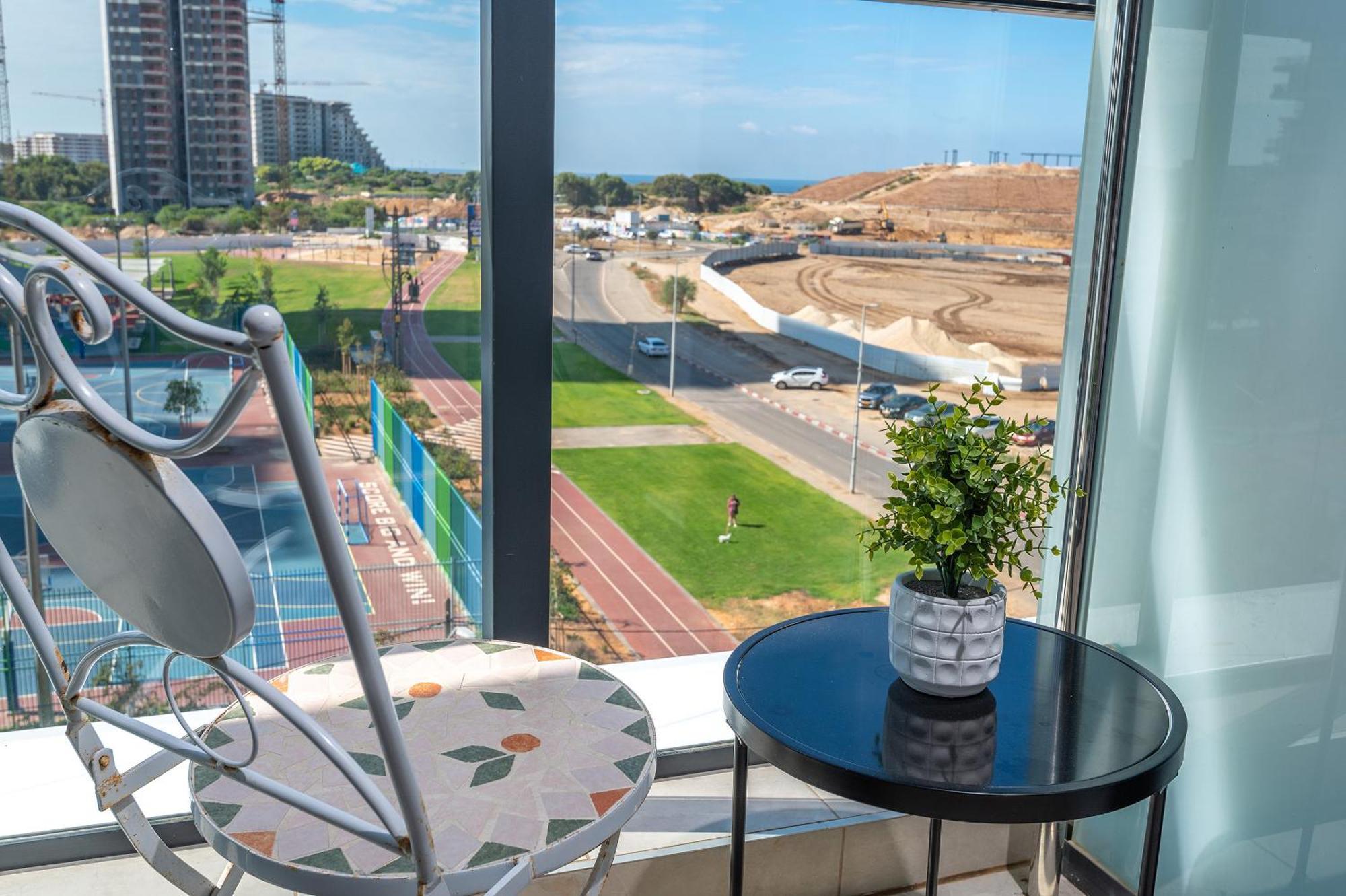Hi-Yam Seaview Apartments & Suites - יש ממ"ד Bat Yam Habitación foto